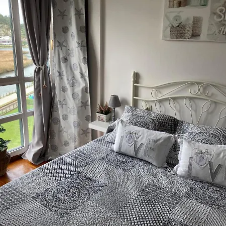 Con Vistas Espectaculares Al Rio Sella *